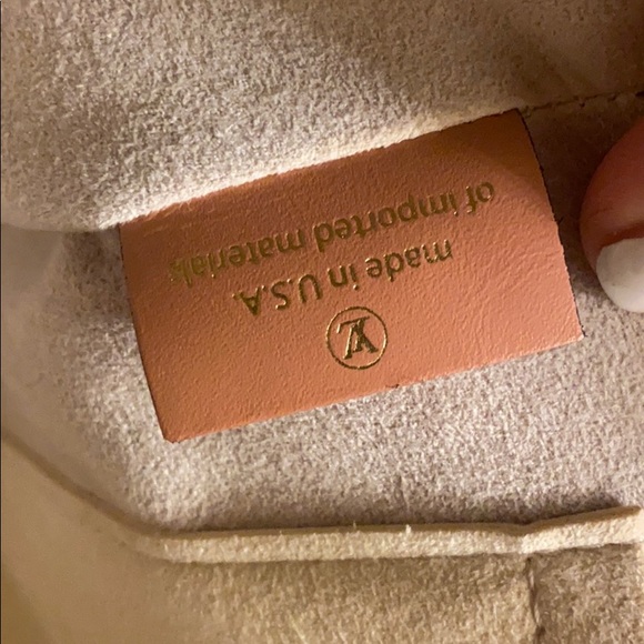 Louis Vuitton TUILERIES. Sold out online !!! - Picture 5 of 13